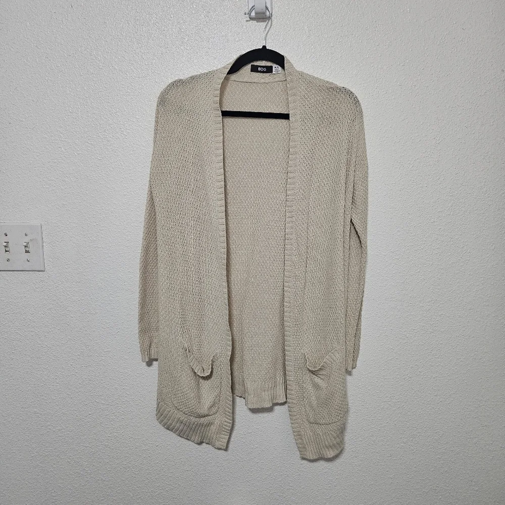 BDG long lined cardigan size medium